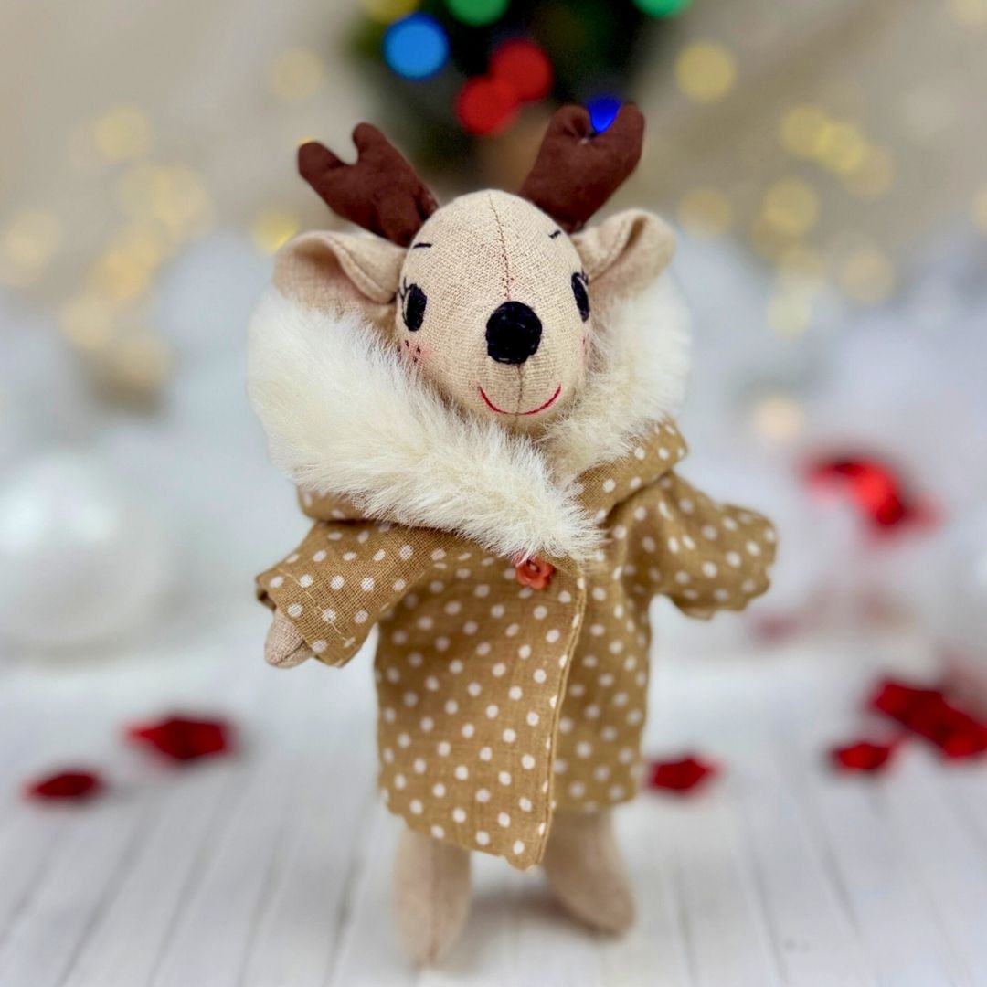 Sew your own Mini Winter Coat with this beginner friendly PDF sewing pattern from Stella Pattern Studio.